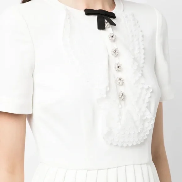 Self Portrait (NWT) White lace bib collar pleated mini dress - Picture 3 of 12